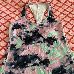 Lululemon tank top